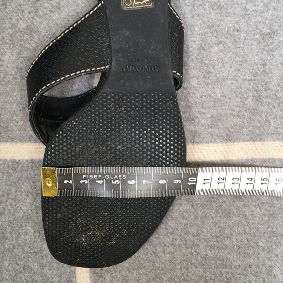 Miu Miu black leather sandals - Picture 8 of 8